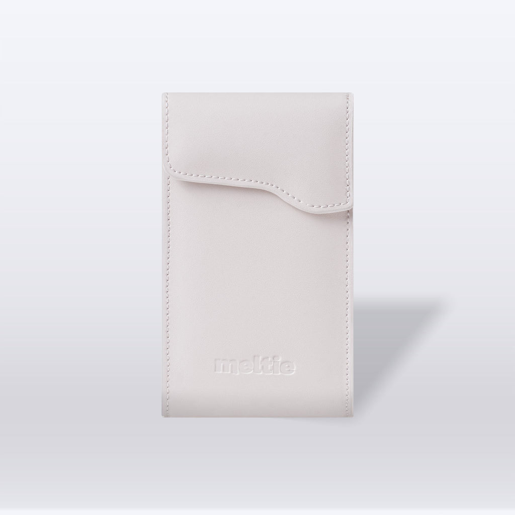 meltie pocket in ivory leather